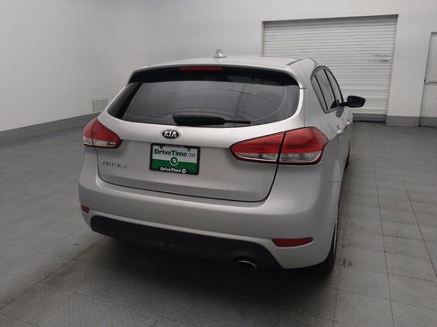 Used 2017 Kia Forte LX FWD image 7