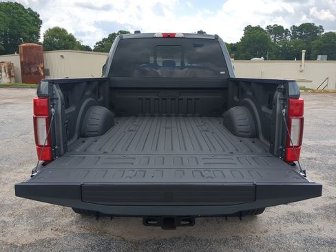 Certified 2022 Ford F250 Platinum AWD/4WD image 11