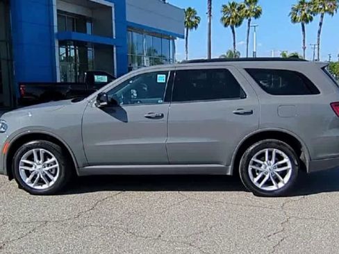 Used 2025 Dodge Durango GT image 5