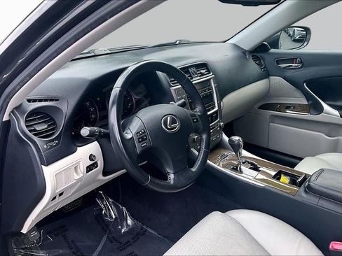 Used 2009 Lexus IS 250 RWD image 17