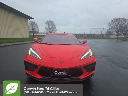 Used 2023 Chevrolet Corvette Stingray Premium Cpe w/ Z51 Performance Package image 8