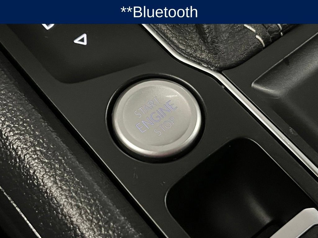 Used 2023 Volkswagen Atlas SE w/ Panoramic Sunroof Package FWD image 17