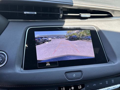 Used 2023 Cadillac XT4 Sport w/ LPO, Onyx Lite Package FWD image 27