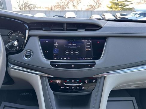 Used 2020 Cadillac XT5 Premium Luxury image 42