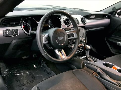Used 2016 Ford Mustang GT RWD image 14