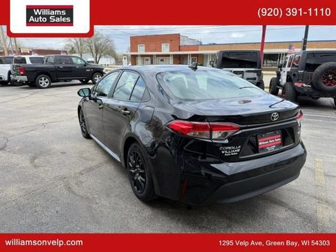 Used 2023 Toyota Corolla LE FWD image 5