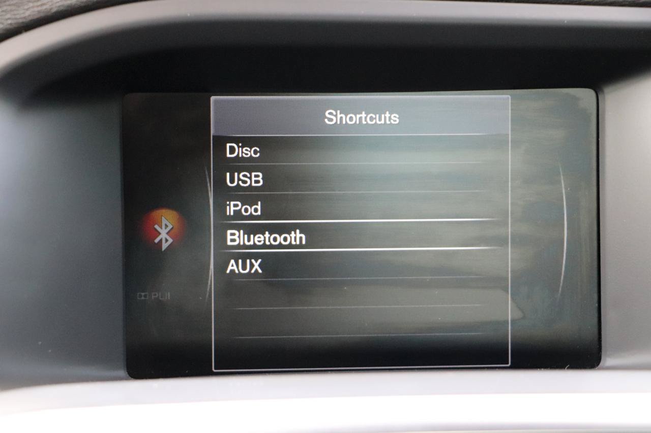 Used 2016 Volvo S60 T5 R-Design FWD image 24