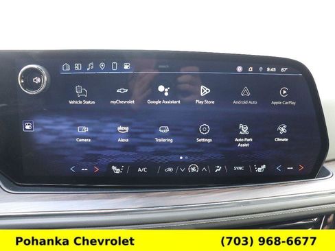 Certified 2025 Chevrolet Suburban Z71 AWD/4WD image 16