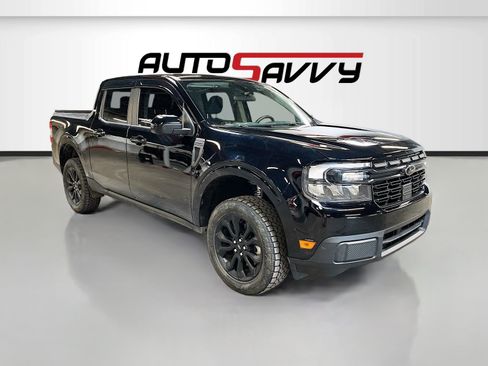 Used 2024 Ford Maverick Lariat w/ Black Appearance Package image 1