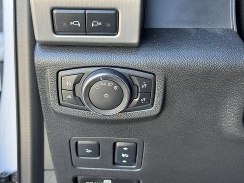 Used 2017 Ford F250 Platinum w/ Platinum Ultimate Package image 19