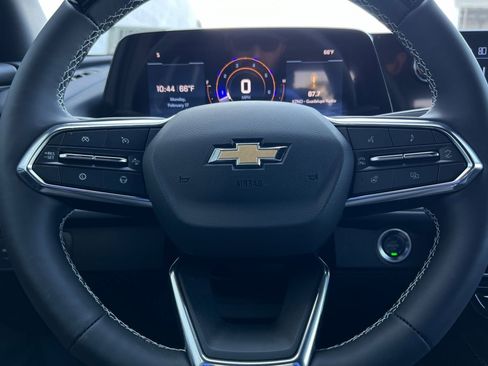 New 2025 Chevrolet Traverse LT w/ Enhanced Driving Package image 29