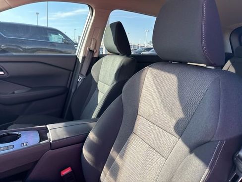 New 2026 Nissan Rogue SV w/ Cold Weather Package FWD image 9