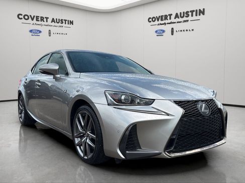 Used 2018 Lexus IS 350 F Sport image 7