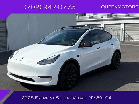 Used 2021 Tesla Model Y Long Range AWD/4WD image 1