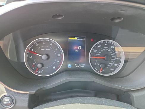 Used 2019 Subaru Ascent Premium w/ Popular Package #2 AWD/4WD image 12