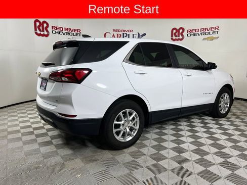 Used 2024 Chevrolet Equinox LT image 8