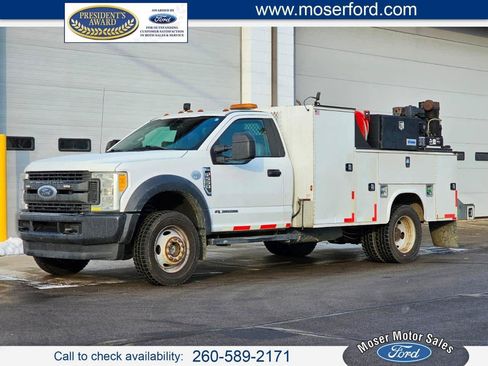 Used 2017 Ford F550 4x4 Regular Cab Super Duty image 1