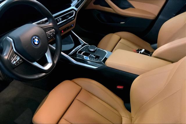 Used 2023 BMW i4 eDrive35 RWD image 8