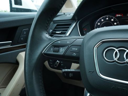 Used 2018 Audi Q5 2.0T Premium Plus AWD/4WD image 25