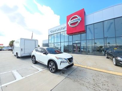 Used 2023 Nissan Rogue SL w/ SL Premium Package