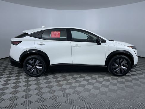 Certified 2024 Nissan Ariya AWD image 10