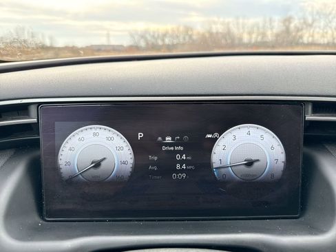 Certified 2022 Hyundai Tucson Limited image 16