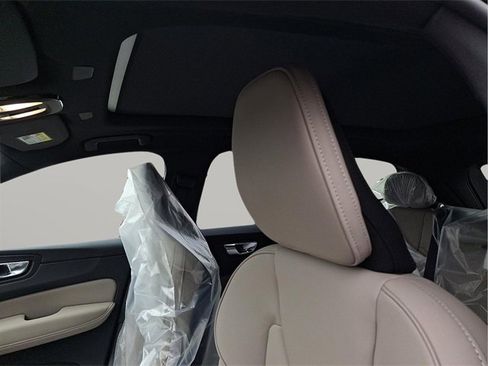 New 2026 Volvo XC60 B5 Plus w/ Climate Package image 7