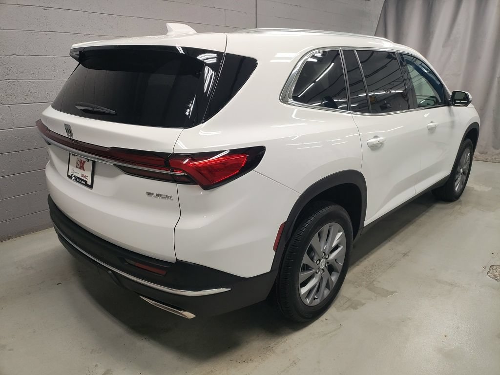 New 2026 Buick Enclave Preferred FWD image 2