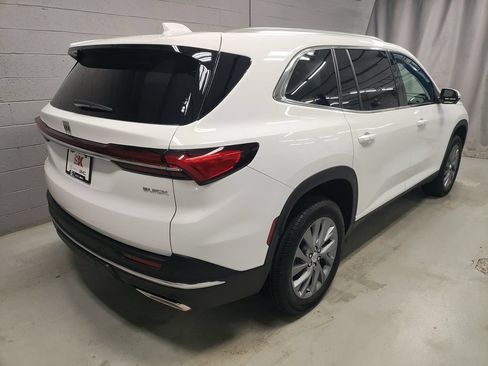 New 2026 Buick Enclave Preferred FWD image 2