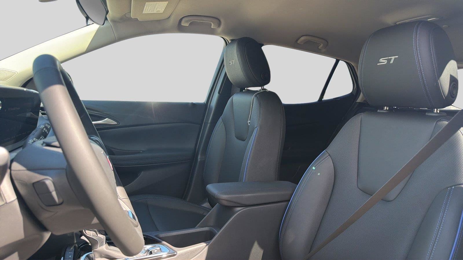 New 2026 Buick Encore GX Sport Touring w/ Advanced Technology Package AWD/4WD image 17