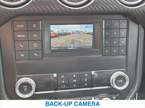 Used 2022 Ford Mustang Coupe RWD image 18