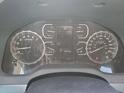 Used 2019 Toyota Tundra Platinum AWD/4WD image 30