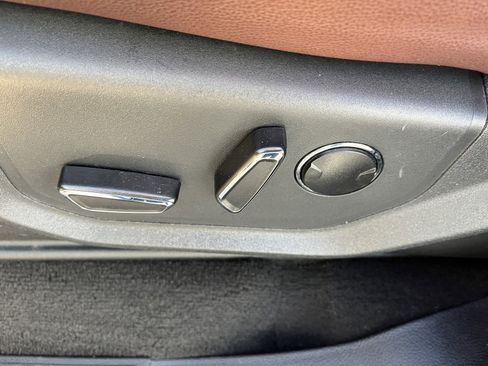 Used 2024 Ford Expedition Max Limited image 19