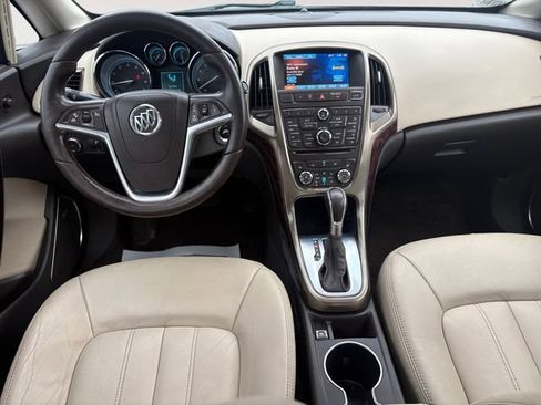 Used 2016 Buick Verano Leather w/ Experience Buick Package FWD image 10