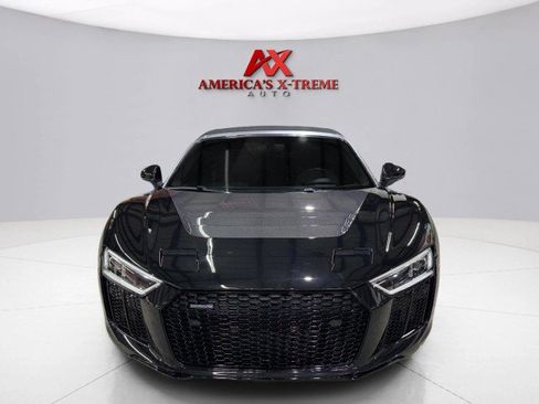 Used 2017 Audi R8 V10 w/ Carbon Exterior Package image 8