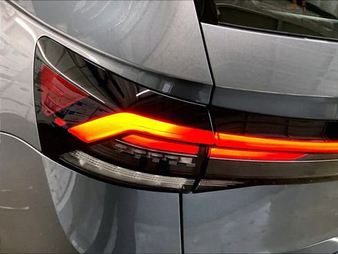 New 2026 Volkswagen Taos S image 24