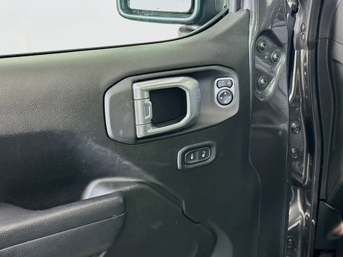 Used 2024 Jeep Wrangler Sport S w/ Convenience Group image 15