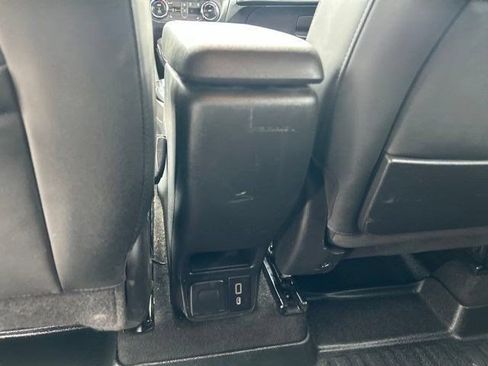 Used 2021 Chevrolet TrailBlazer RS w/ Technology Package FWD image 37