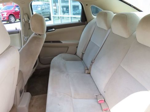 Used 2008 Chevrolet Impala LT FWD image 8