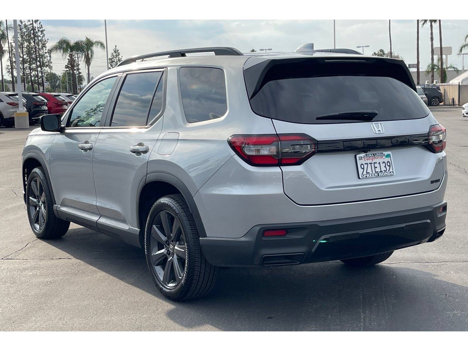 Certified 2026 Honda Pilot Sport image 3