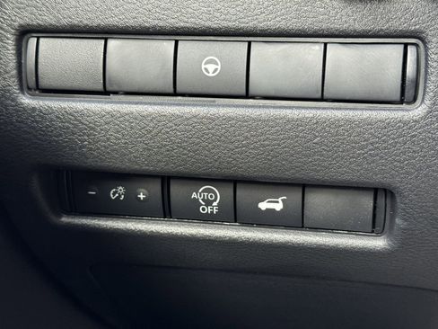 New 2026 Nissan Rogue SV image 10