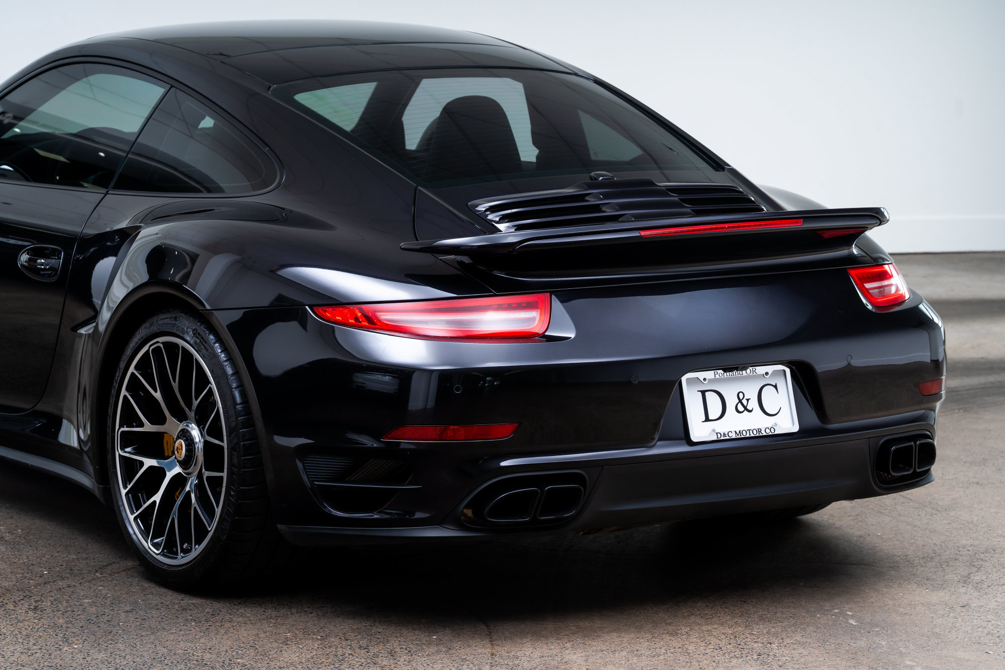 Used 2014 Porsche 911 Turbo S AWD/4WD image 6