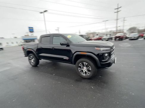 Used 2023 GMC Canyon AT4 w/ AT4 Premium Package image 2