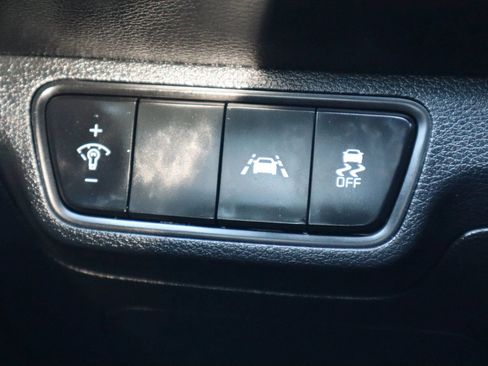 Used 2021 Kia Forte LXS FWD image 28
