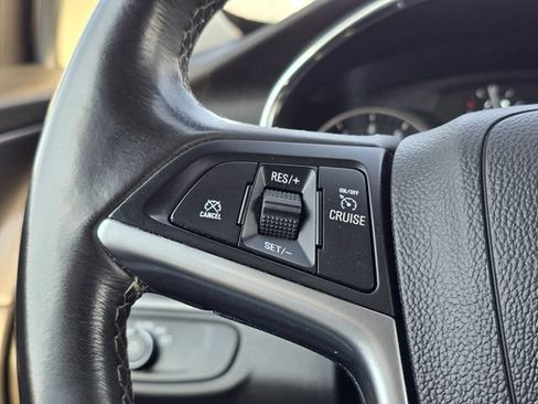 Used 2019 Buick Encore Preferred AWD/4WD image 31