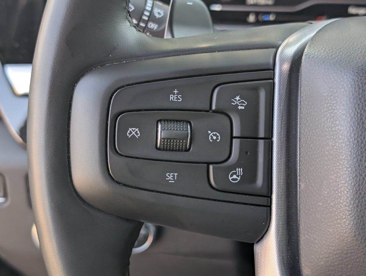 Used 2025 GMC Sierra 1500 Elevation w/ Elevation Premium Package AWD/4WD image 23