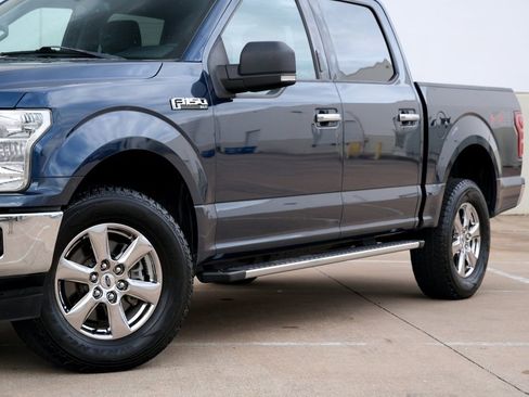 Used 2019 Ford F150 XLT w/ Equipment Group 302A Luxury AWD/4WD image 22
