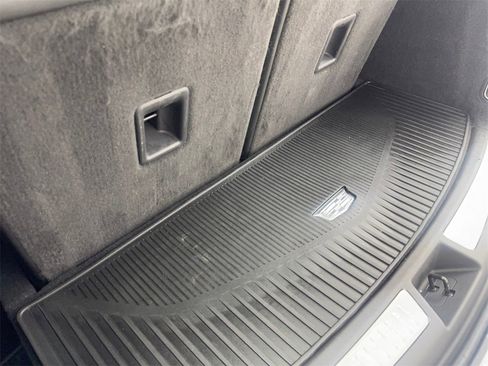 Used 2021 Cadillac XT6 Premium Luxury image 87