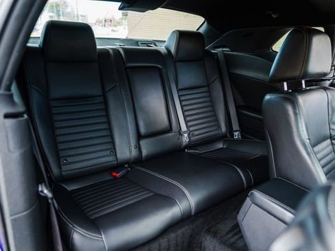 Used 2013 Dodge Challenger R/T image 65