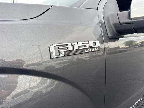 Used 2018 Ford F150 Lariat w/ Equipment Group 502A Luxury AWD/4WD image 16